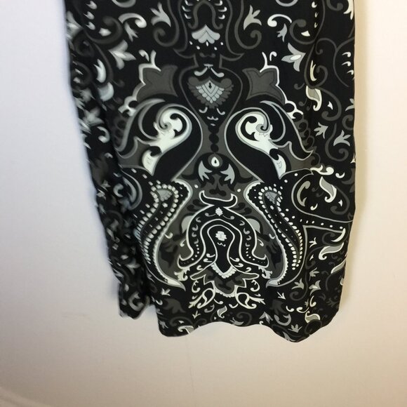 Athleta Athletic Dress Size ST Womans Tall Black Paisley Racer Back Built In Bra - Picture 12 of 16